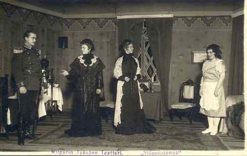 Viipurin teatterin esitys Ylösnousemus. Carelica.